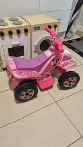 Minnie Mouse 12v ride on