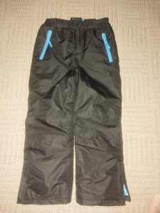 Be fit be you kids snow ski black and blue pants excellent condition 
