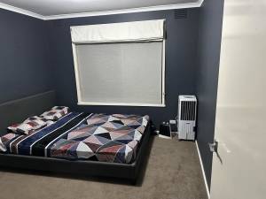 Single Room Avaliable for Rent For Girls and Indian Couple