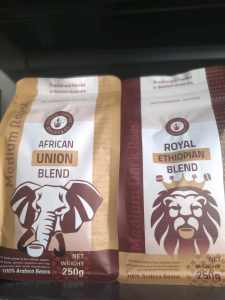 Roasted coffee beans and brews for sale in quantity needed