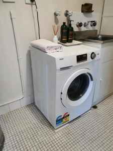 HAIER washing machine. Available until this Sunday 21st