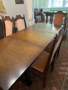 gumtree small dining table