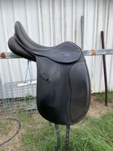 Anky Salinero MW dressage saddle