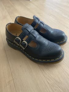 8065 Mary Jane - Dr Martens