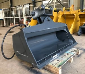 Tilting Mud Bucket - 1800mm suits all makes & models From 16 to 23 Ton