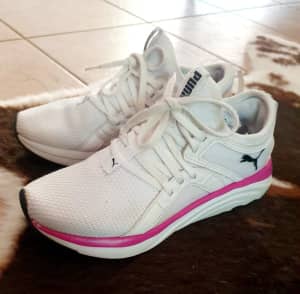 White Puma girls shoes