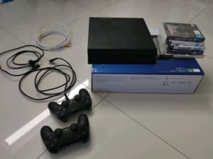 PS4 Sony playstation complete with the games