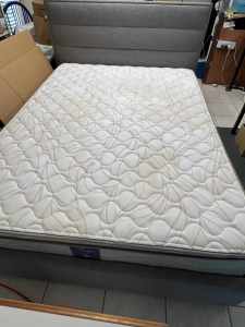 Queen Bed, slat base, Escape mattress, protector