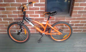 Pushbike. Southern Star SS50 Racing. 20 inch wheels