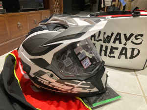 Motorcycle Adventure Helmet LS2