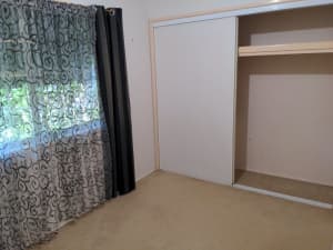 2 Unfurnished rooms for rent in Taigum