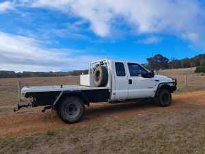 2005 FORD F250 XL (4x4) 6 SP MANUAL C/CHAS