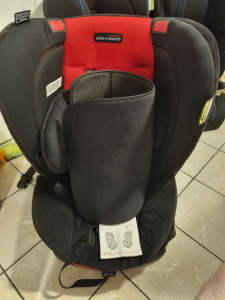 3x Safe & Sound Child safety seats