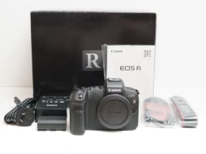 Canon R 4K 30.3 MP Camera Body Only - AS NEW & Less Than 2k Count