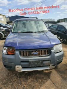 Wrecking ford escape XLS. Call-0353/677/804
