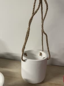 White hanging pot