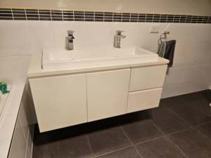 Hanging Vanity with Double Sink and Taps