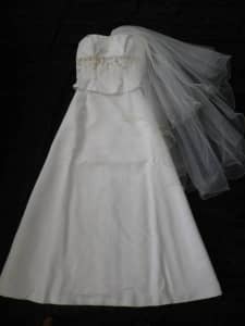 Wedding Dress, Jean Fox