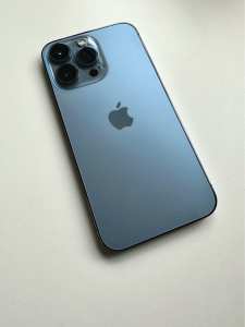 iPhone 13 Pro 256gb light blue - Pick up only 