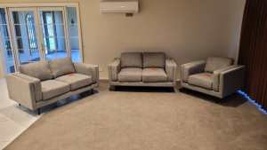 3 Seater, 2 Seater and two 1 Seater Couch Set