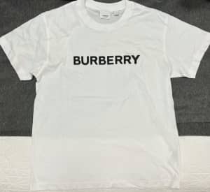 Burberry T-Shirt (Small Unisex Fit) Authentic