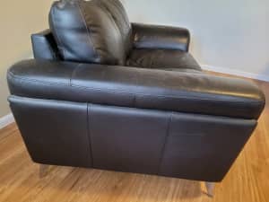 2 seater black Leather couch