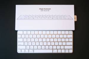 APPLE Magic Keyboard with Touch ID in EXCELLENT CONDITION!