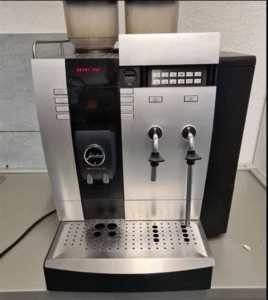 Jura X9 Coffee machine NEED FIX OR USE FOR PART