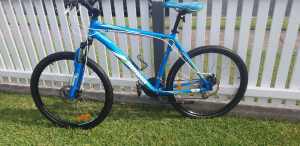 MONGOOSE MOUNTAIN BIKE WITH DISK BRAKES LARGE SIZE 