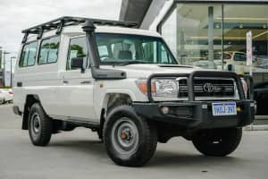 2013 Toyota Landcruiser VDJ78R MY13 Workmate Troopcarrier White 5 Speed Manual Wagon