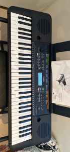 Second hand Electric Yamaha PSR-E253 Keyboard