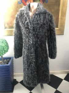 Coat 🧥 🇮🇹 Italian designer CEMENTO faux fur 