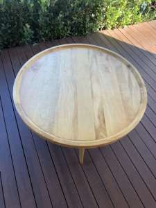 Stylish Circular Coffee Table (95cm diameter and 40cm height)