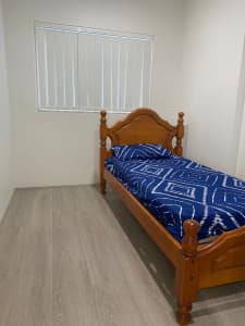 wooden bed mattress for sell