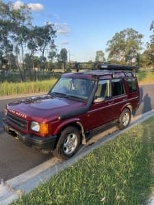 2000 Land Rover Discovery V8 (4x4) 4 Sp Automatic 4x4 4d Wagon