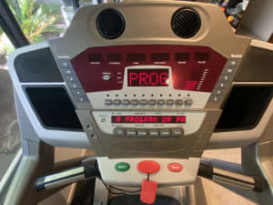 Gym Equipment Treadmill