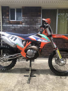 2022 ktm450 sxf (16hrs from new)