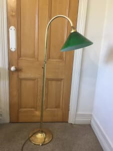 Brass style standing Lamp