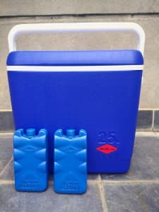 Willow Insulately Cooler 25 Litres