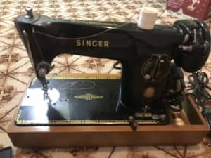 Singer Sewing Machine Vintage - Make us an offer!