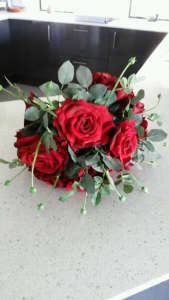 Bunch of 12 Large Deep Red Artifical Roses