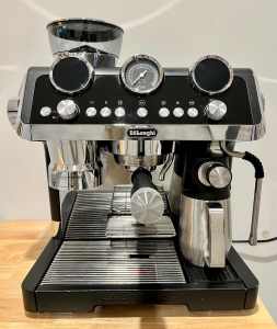 Coffee Machine La Specialista Maestro