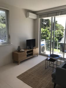 1 bedroom apartment fully furnished Cammeray