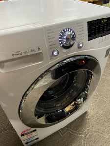 Washing & Dryer Machine