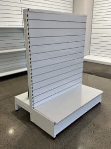 Wanted: White panel double sided rack