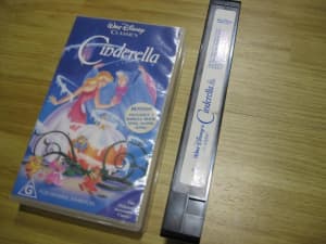 CINDERELLA VHS Walt Disney Classics Video Tape Vintage