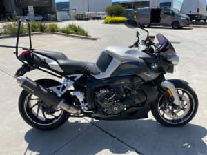 BMW K1200R K120012/2006 MODEL CLEAR TITLE PROJECT MAKE AN OFFER