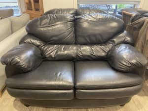 Leather lounges. 2x 2 seaters, excellent condition.
