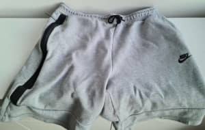 Used Nike Mens Fleece Shorts Grey Gray Black Logo XL Extra Large