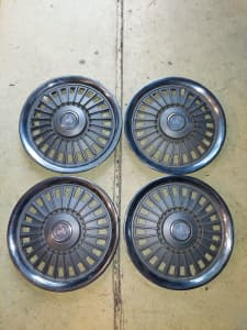 Lx torana hubcaps